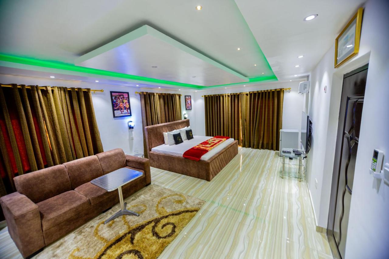 Nap Apartment Hotel Dansoman Exterior foto